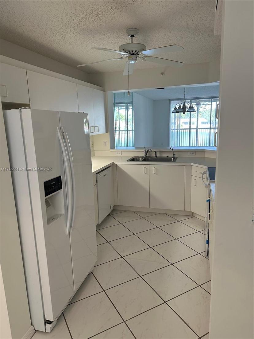 Picture of 9587 Weldon Cir # B203, Tamarac FL 33321