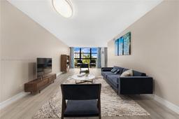 Picture of 400 Leslie Dr # 603, Hallandale Beach, FL 33009