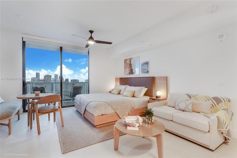 Picture of 601 NE 1St Ave # 4406, Miami FL 33132
