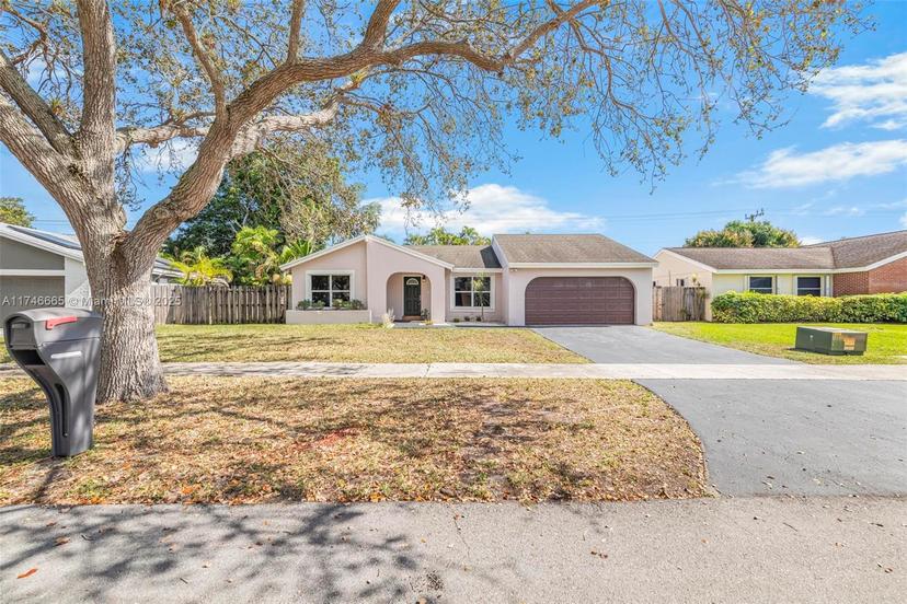Picture of 5210 SW 115Th Ave, Cooper City FL 33330