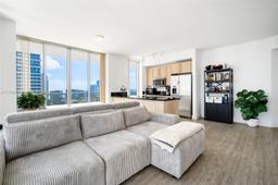 Picture of 79 SW 12Th St, Miami, FL 33130