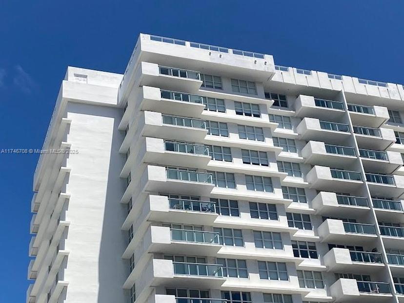 Picture of 5601 Collins Ave # 1524, Miami Beach FL 33140