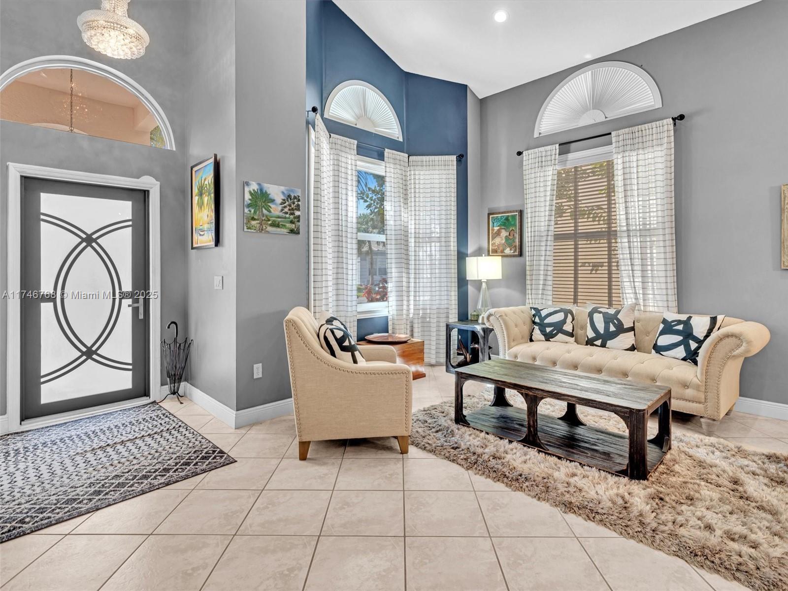 Picture of 1571 NW 159Th Ave, Pembroke Pines, FL 33028