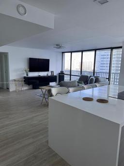 Picture of 2049 S Ocean Dr # 908, Hallandale Beach, FL 33009
