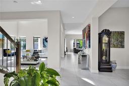 Picture of 5649 W Brookfield Cir W, Hollywood, FL 33312