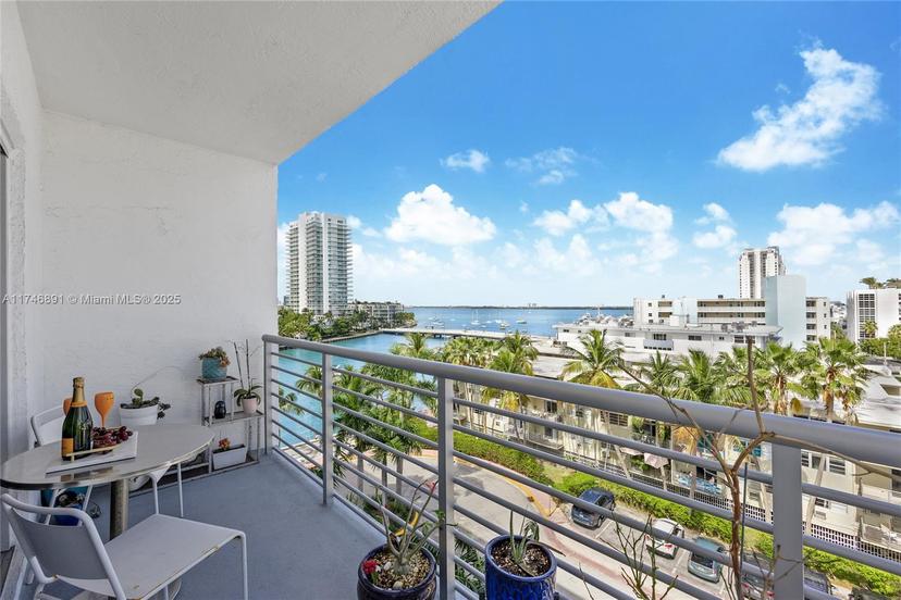 Picture of 1450 Lincoln Rd # 705, Miami Beach FL 33139