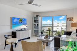 Picture of 1450 Lincoln Rd # 705, Miami Beach, FL 33139