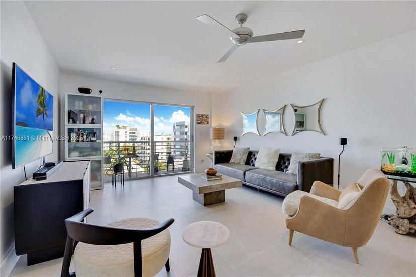 Picture of 1450 Lincoln Rd # 705, Miami Beach FL 33139