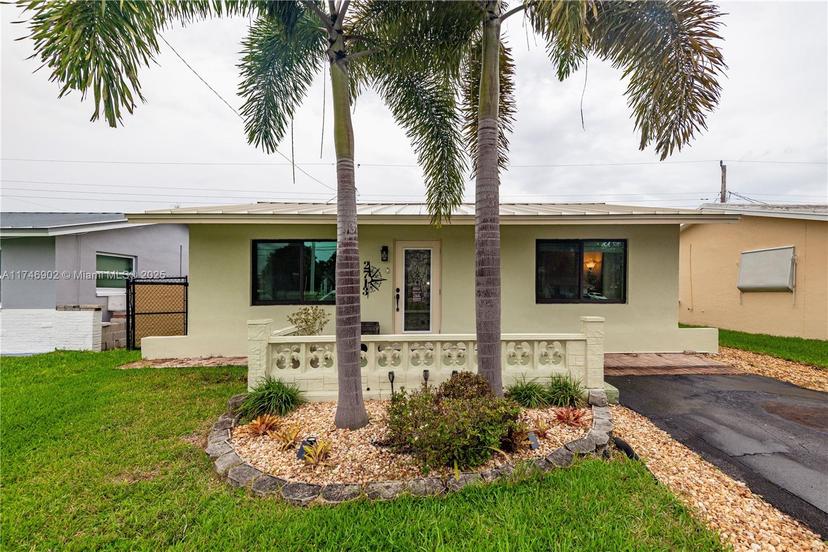 Picture of 2713 NW 53Rd St, Tamarac FL 33309