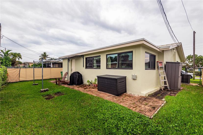 Picture of 2713 NW 53Rd St, Tamarac FL 33309