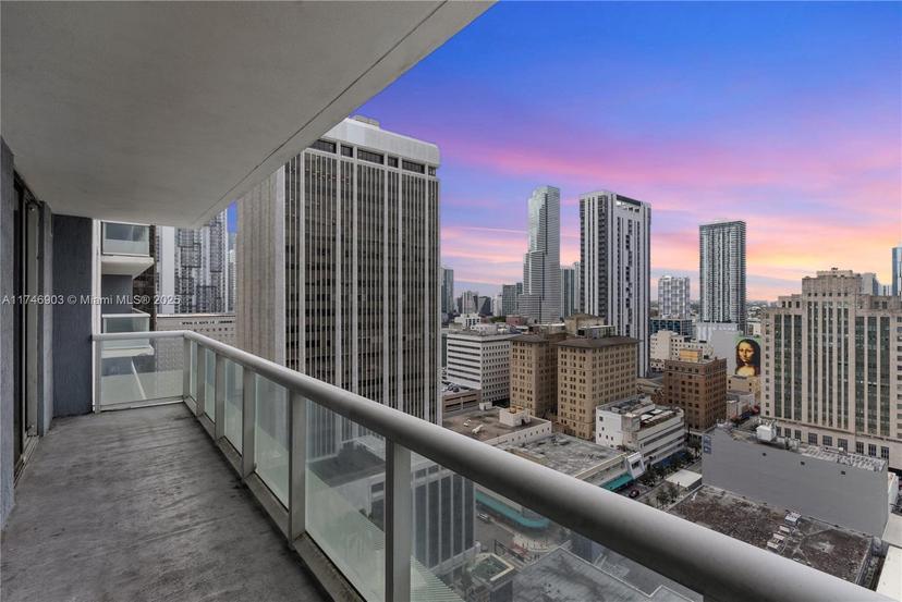 Picture of 50 Biscayne Blvd # 2305, Miami FL 33132