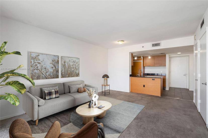 Picture of 50 Biscayne Blvd # 2305, Miami FL 33132