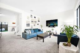 Picture of 847 NE 211Th St # 00, Miami, FL 33179