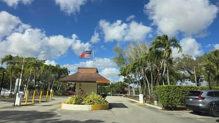 Picture of 5530 NW 44Th St # 306C, Lauderhill FL 33319