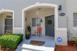 Picture of 1690 SE 31St Ct, Homestead, FL 33035