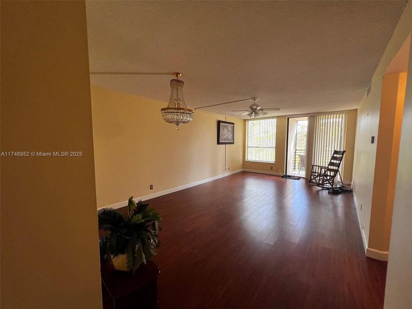 Picture of 7850 W Mcnab Rd # 208, Tamarac FL 33321