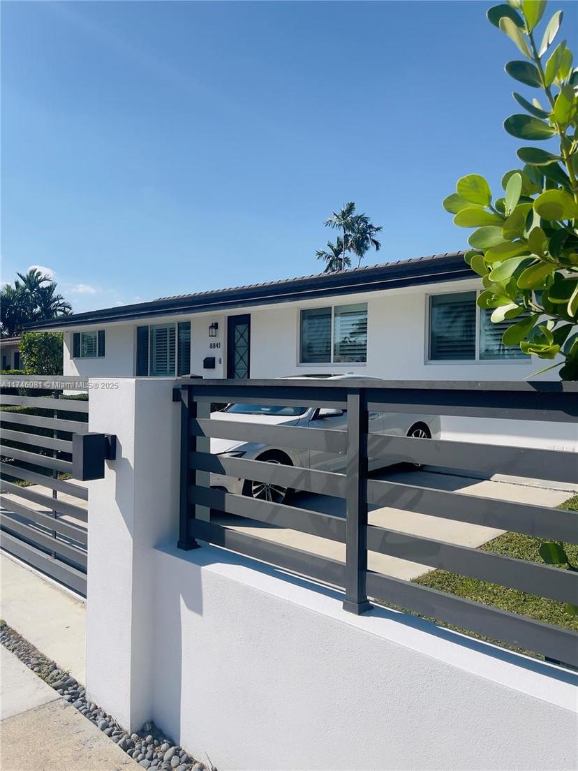 Picture of 8841 SW 54Th St, Miami FL 33165