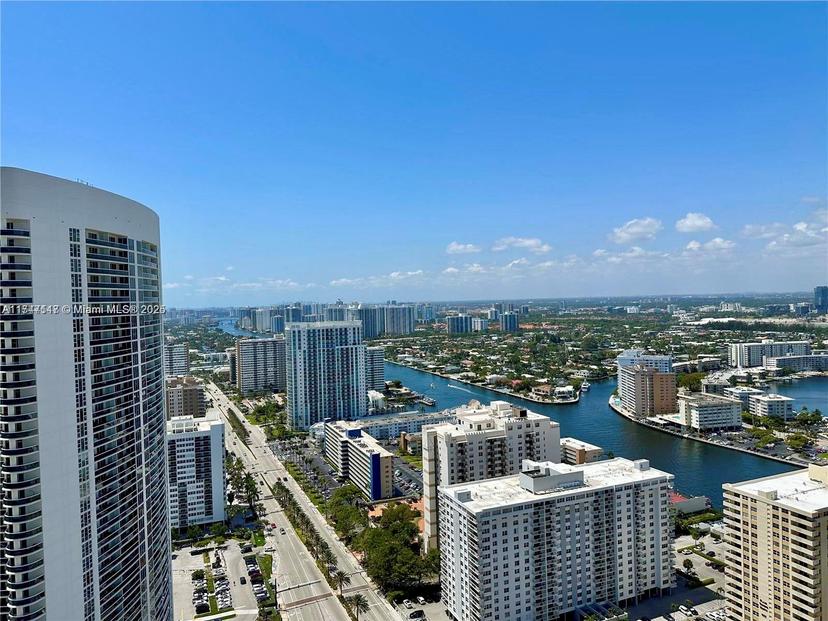 Picture of 1800 S Ocean Dr # 3908, Hallandale Beach FL 33009