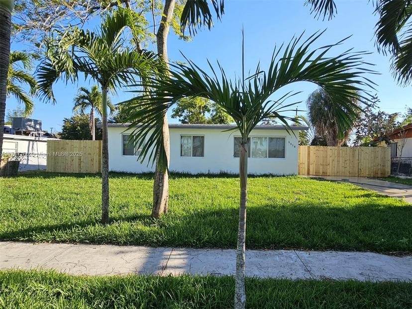 Picture of 5510 SW 37Th Ct, Davie FL 33314