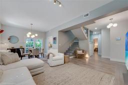 Picture of 111 Edgewater Dr # 1A, Coral Gables, FL 33133