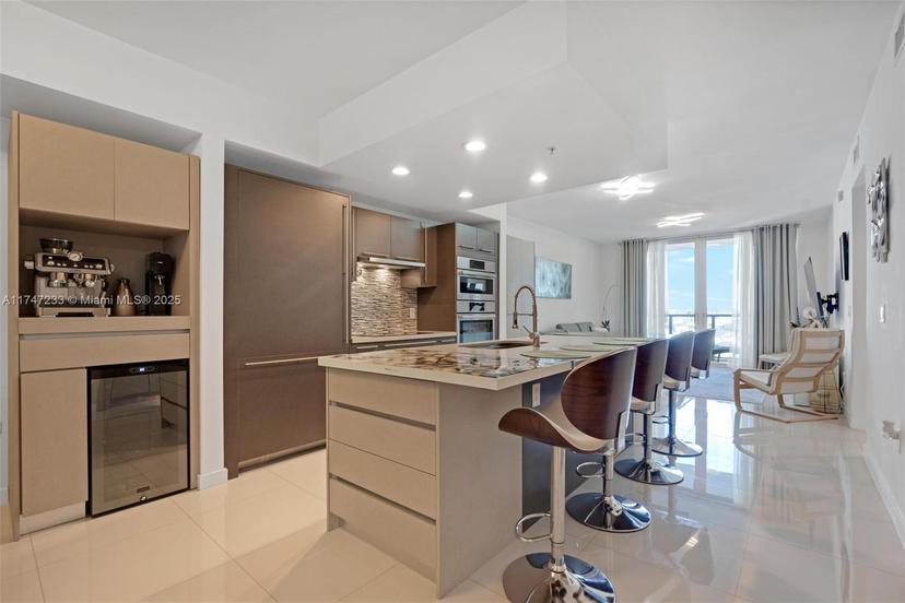 Picture of 7825 NW 107Th Ave # 618, Doral FL 33178