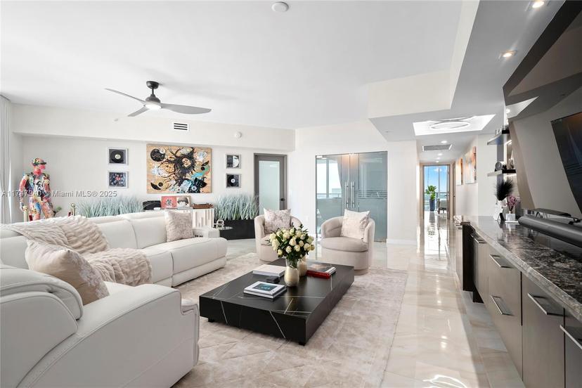 Picture of 333 Las Olas Way # 3404, Fort Lauderdale FL 33301