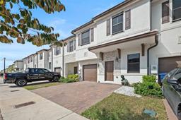 Picture of 10107 SW 231St Ln, Miami, FL 33190