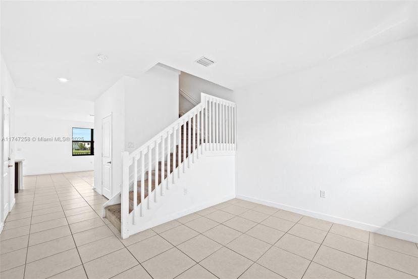 Picture of 10107 SW 231St Ln, Miami FL 33190