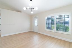 Picture of 2529 SE 20Th Pl, Cape Coral, FL 33904