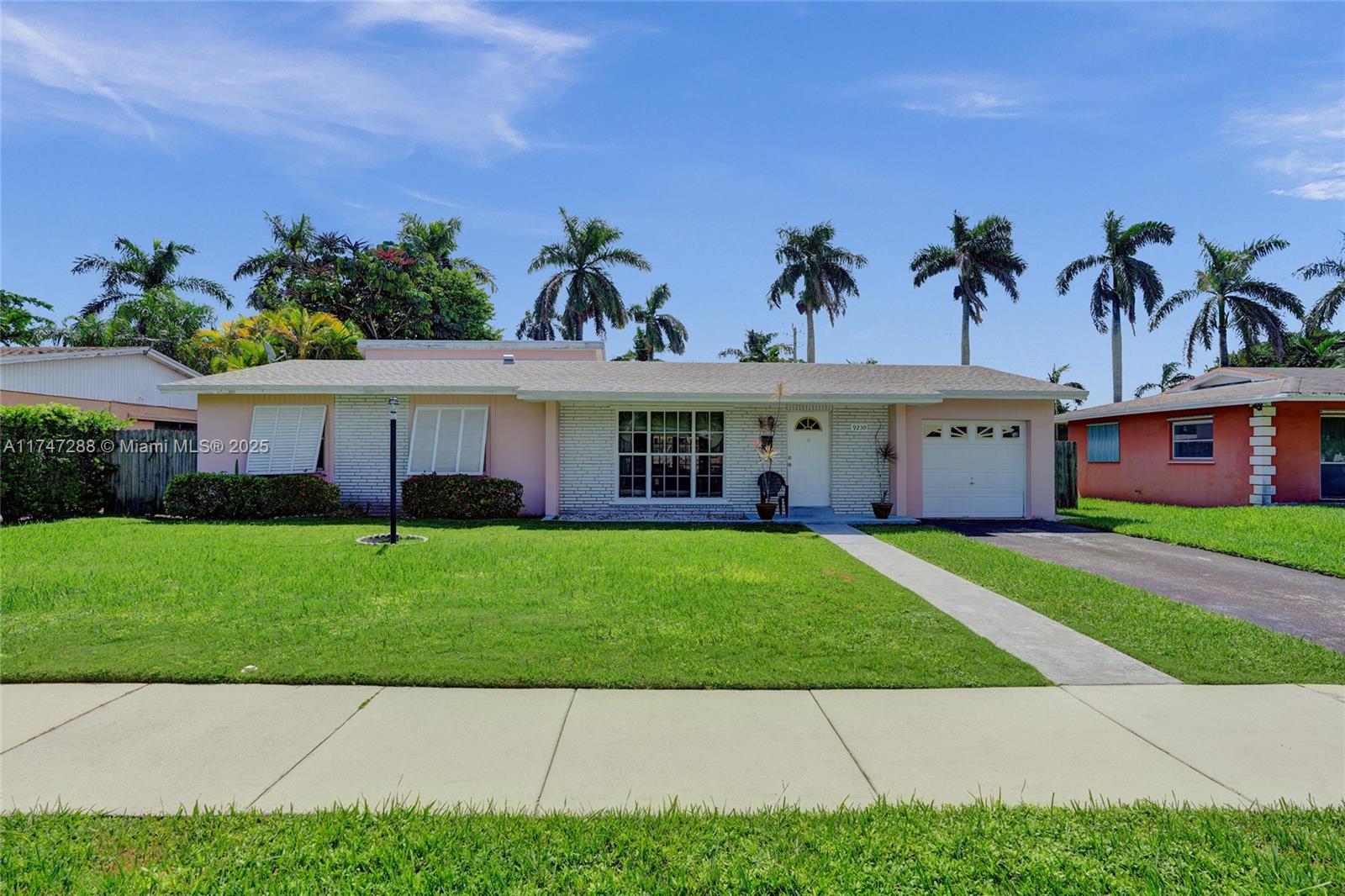 Picture of 9230 SW 183Rd Ter, Palmetto Bay, FL 33157