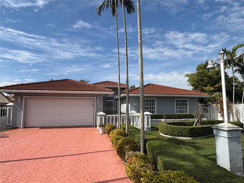 Picture of 1994 SW 142Nd Ct, Miami FL 33175