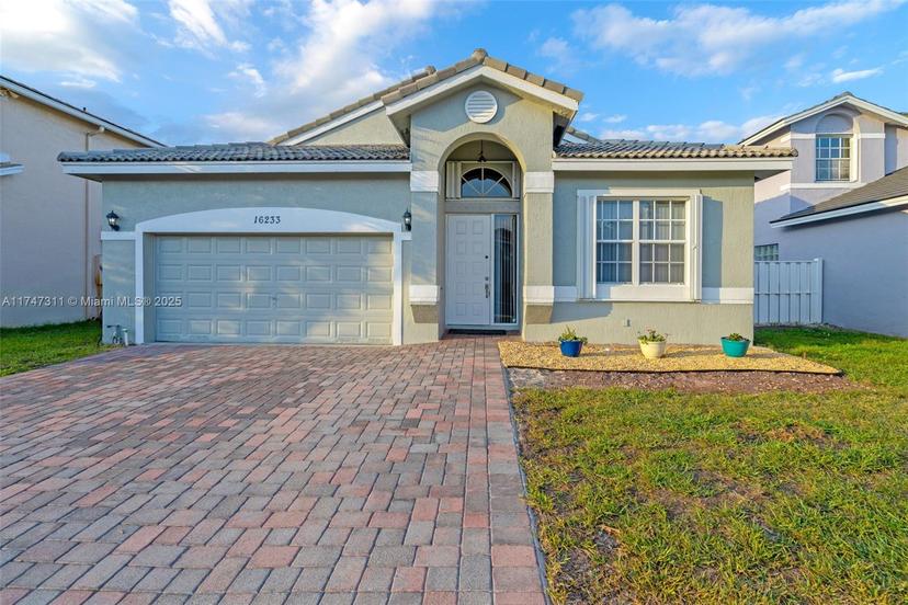 Picture of 16233 NW 17Th St, Pembroke Pines FL 33028