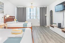 Picture of 5445 Collins Ave # 712, Miami Beach, FL 33140