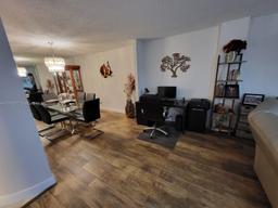 Picture of 2810 N 46Th Ave # F462, Hollywood, FL 33021
