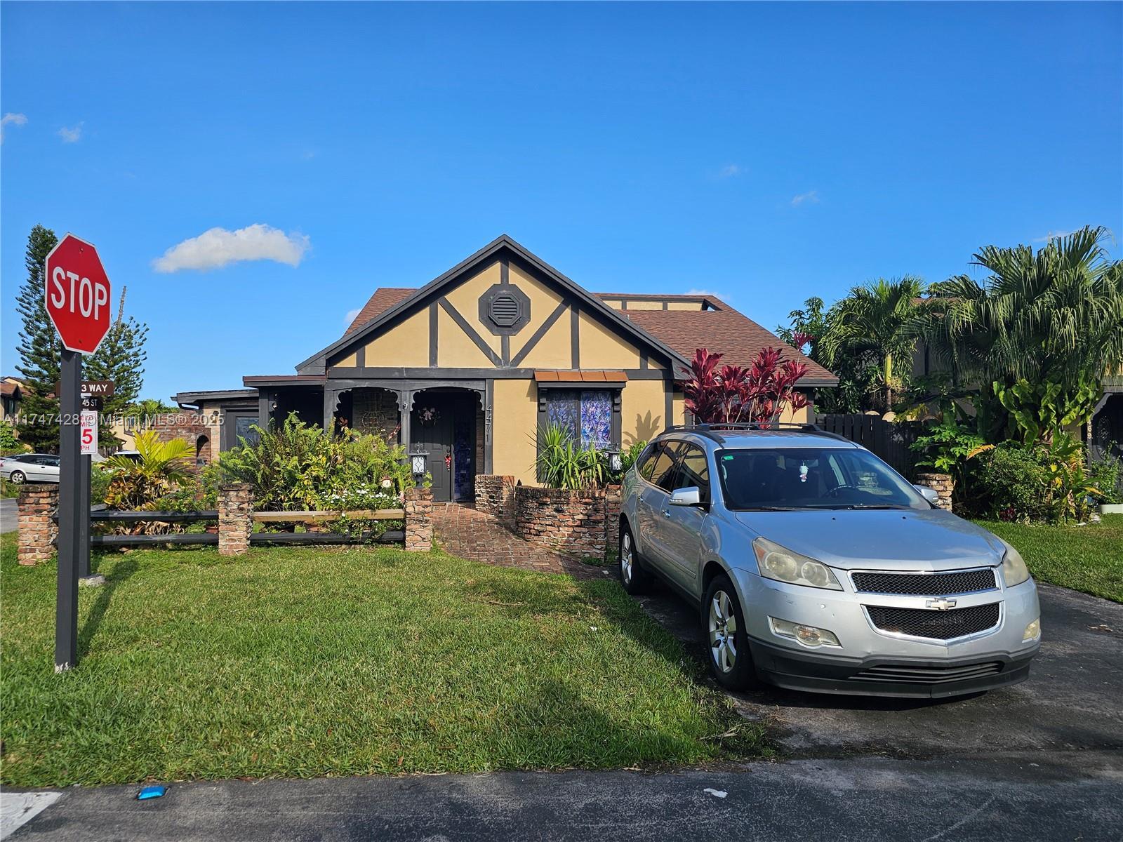 Picture of 4471 NW 93Rd Way, Sunrise, FL 33351