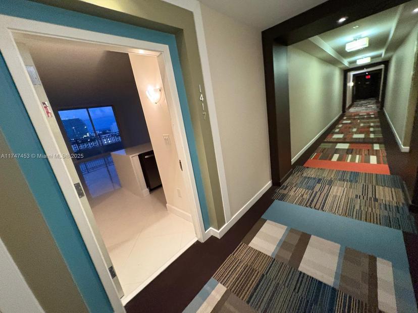 Picture of 550 Okeechobee Blvd # 1417, West Palm Beach FL 33401