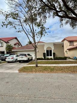 Picture of 9501 NW 18Th Mnr, Plantation, FL 33322