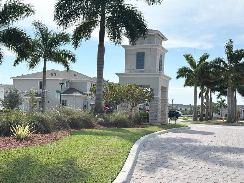 Picture of 1848 SE 7 Ter # 1848, Homestead FL 33034