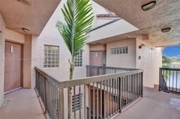 Picture of 10690 NW 14Th St # 128, Plantation, FL 33322