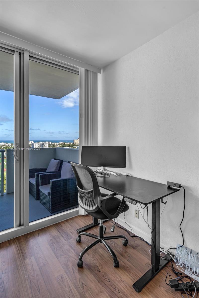 Picture of 1200 West Ave # 1510, Miami Beach FL 33139