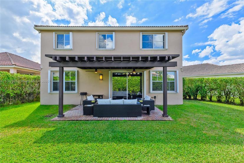 Picture of 4471 Foxtail Ln, Weston FL 33331