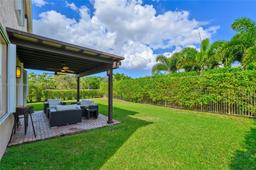 Picture of 4471 Foxtail Ln, Weston, FL 33331