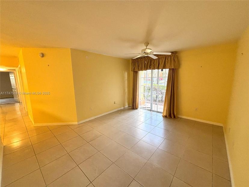 Picture of 6761 Heritage Grande # 107, Boynton Beach FL 33437