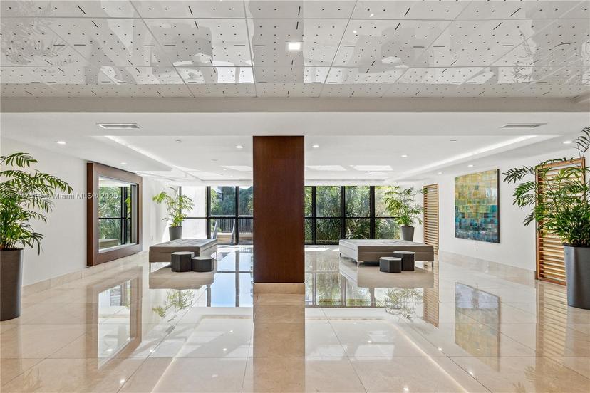 Picture of 540 Brickell Key Dr # 1600, Miami FL 33131