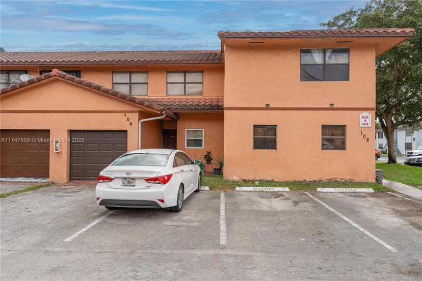 Picture of 6345 W 27Th Ln # 14, Hialeah FL 33016