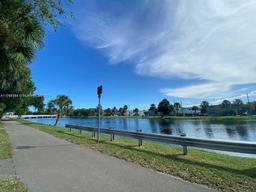 Picture of 1445 NE 172Nd St, North Miami Beach, FL 33162