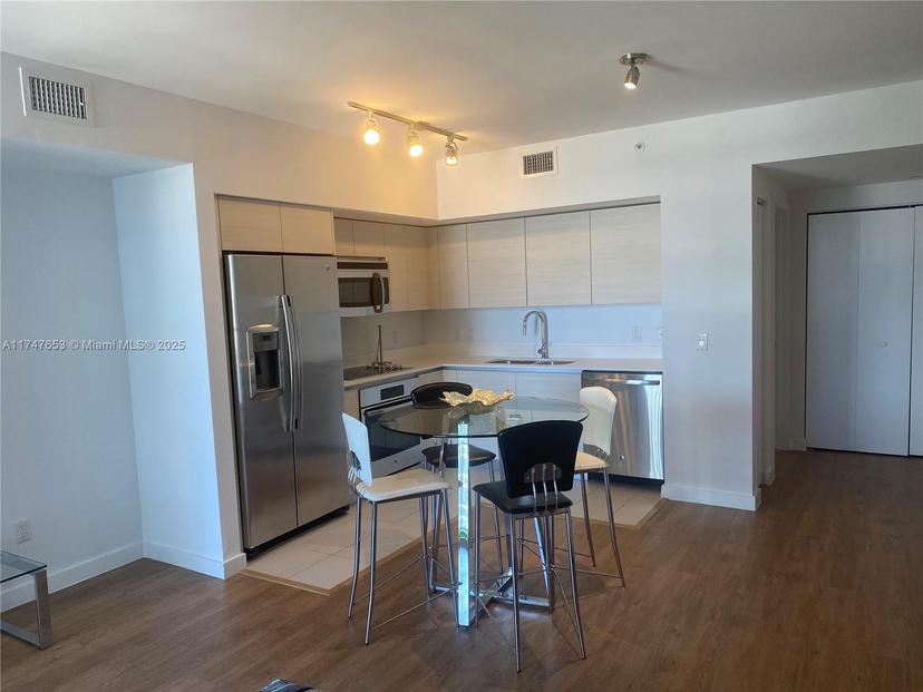 Picture of 4250 Biscayne Blvd # 1006, Miami FL 33137