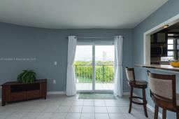Picture of 7150 Indian Creek Dr # 503, Miami Beach, FL 33141