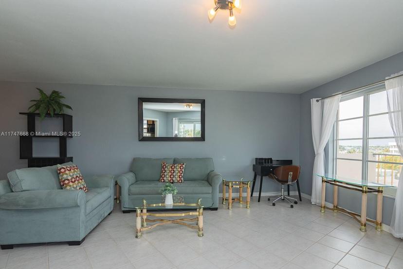 Picture of 7150 Indian Creek Dr # 503, Miami Beach FL 33141