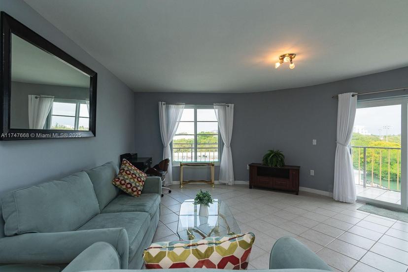 Picture of 7150 Indian Creek Dr # 503, Miami Beach FL 33141